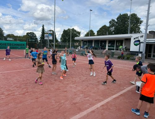 Geslaagde tennisclinic OBS De Klimop bij NTC ’72!